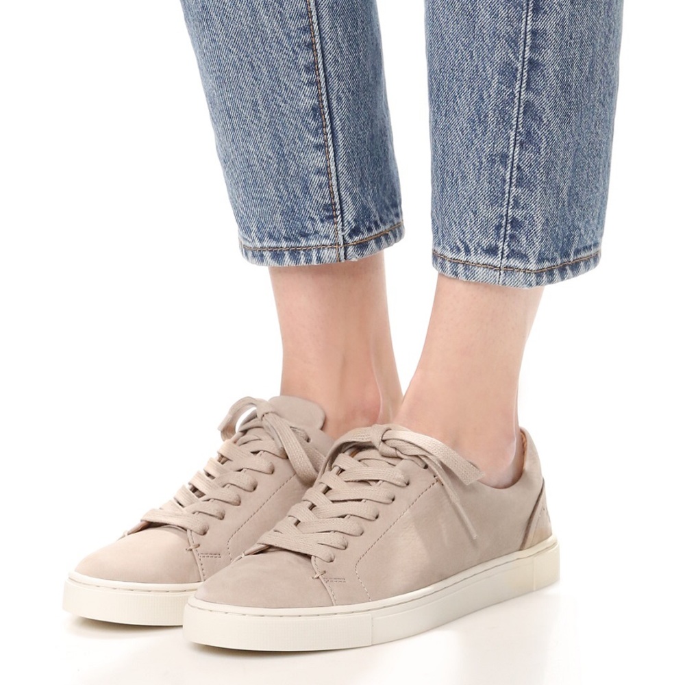 Ivy low lace leather sneaker
